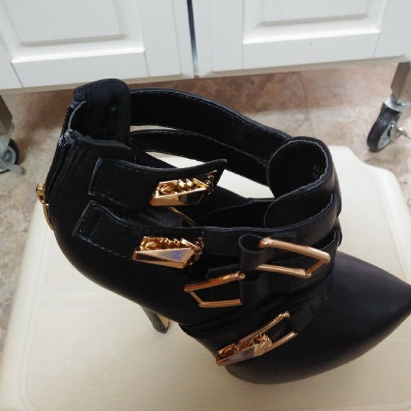 Women Almond Toe Platform Strappy StilETTO BOOTIE - Picture 6 of 6